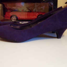 Fialové semišové lodičky F & F