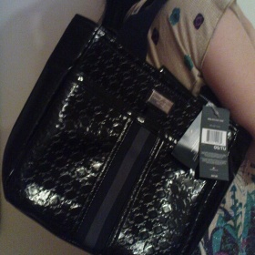 Černá kabelka Tommy Hilfiger