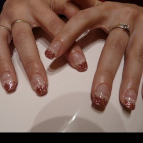 Gelové nehty Třinec a okolí + školení