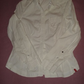 Bílá košile s dlouhým rukávem Esprit