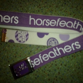 Růžovobílý oboustraný pásek Horsefeathers - foto č. 1