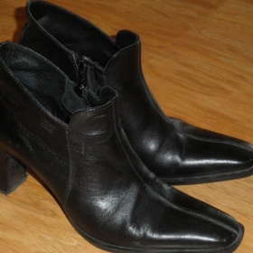 Kožené černé boty Vagabond - foto č. 1
