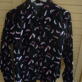 Černá vzorovaná košile s dlouhým rukávem