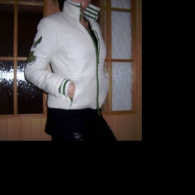 Krémovo-zelená bundička Bloom na podzim