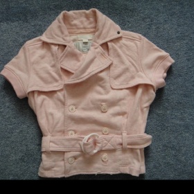 Růžové triko s páskem značky Diesel